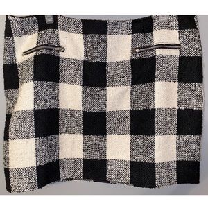 Black and white skirt forever 21 3x